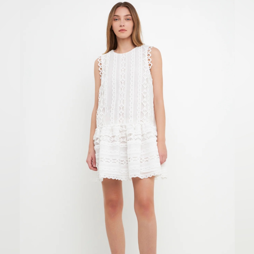Endless Rose White Lace Sleeveless Ruffled Hem Dress